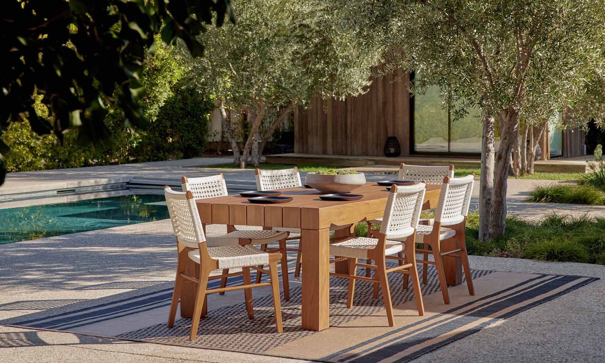 Styling Series: How to Pair Dining Tables and Chairs