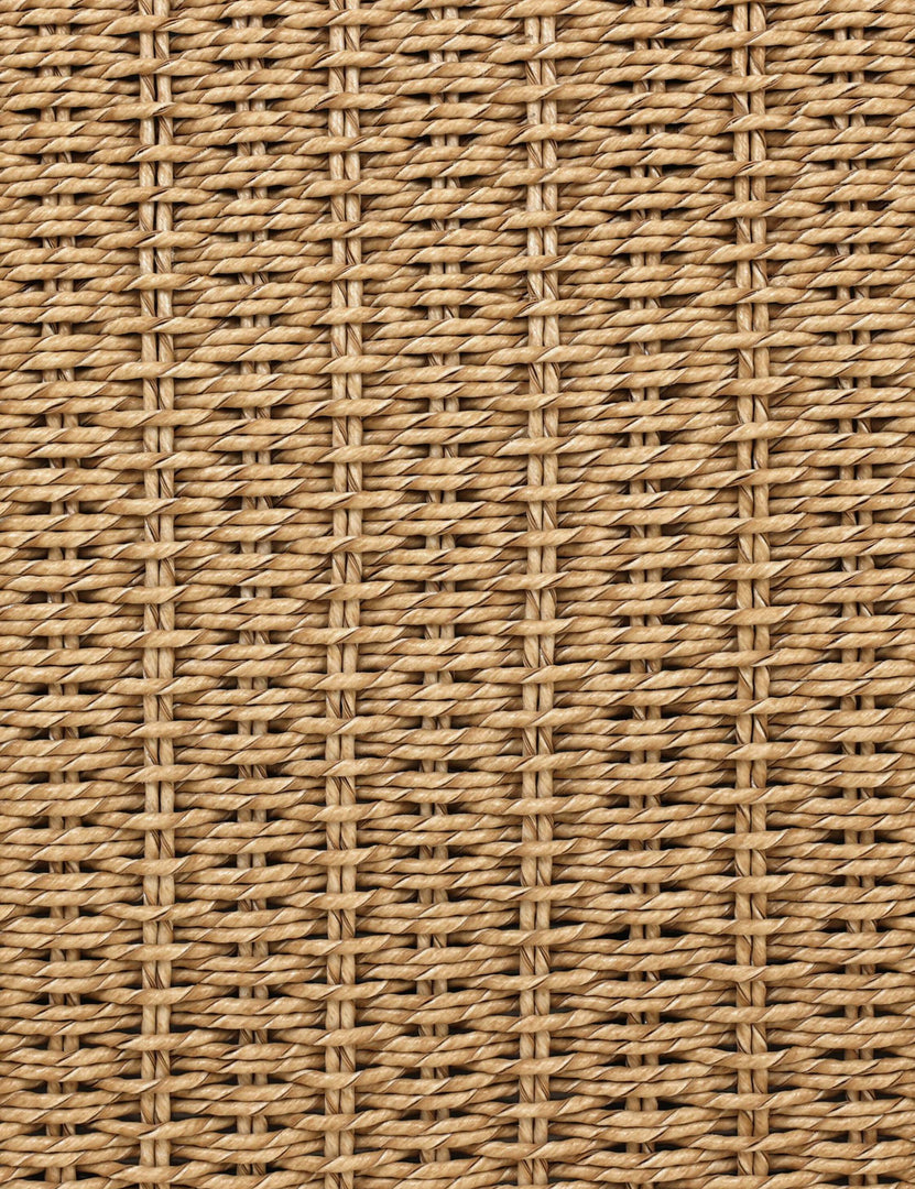 #color::ivory