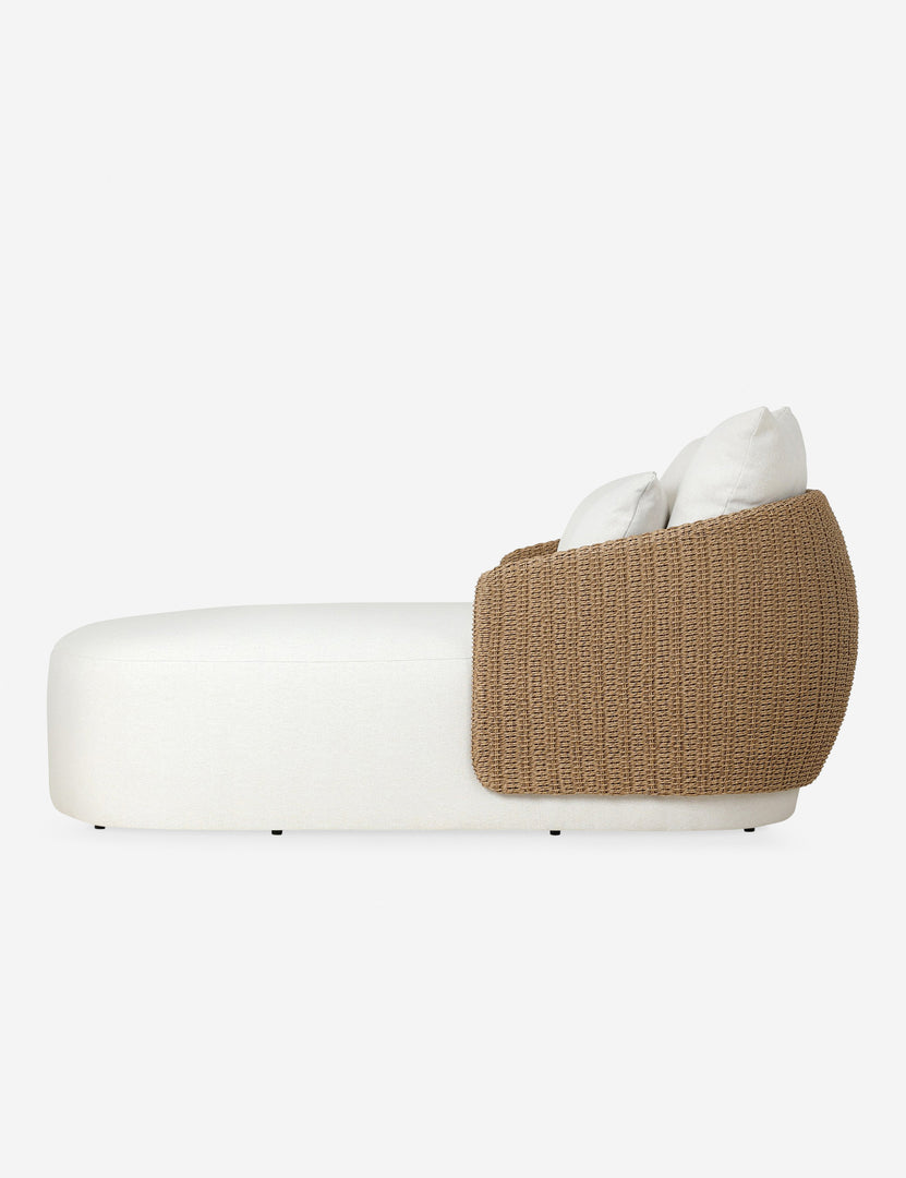 #color::ivory