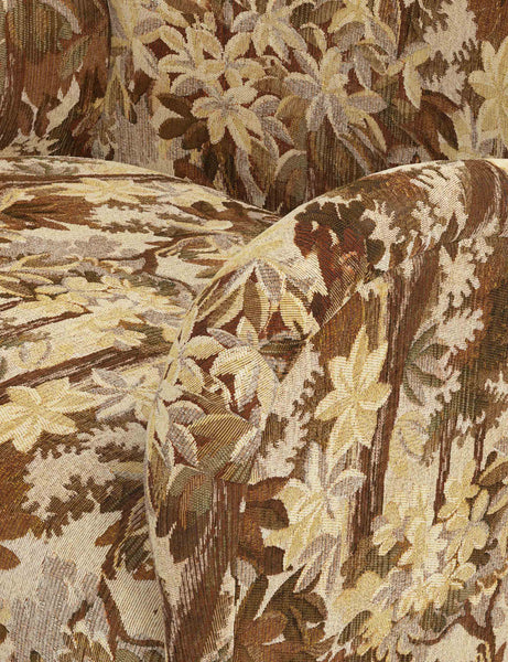 #color::amber-tapestry