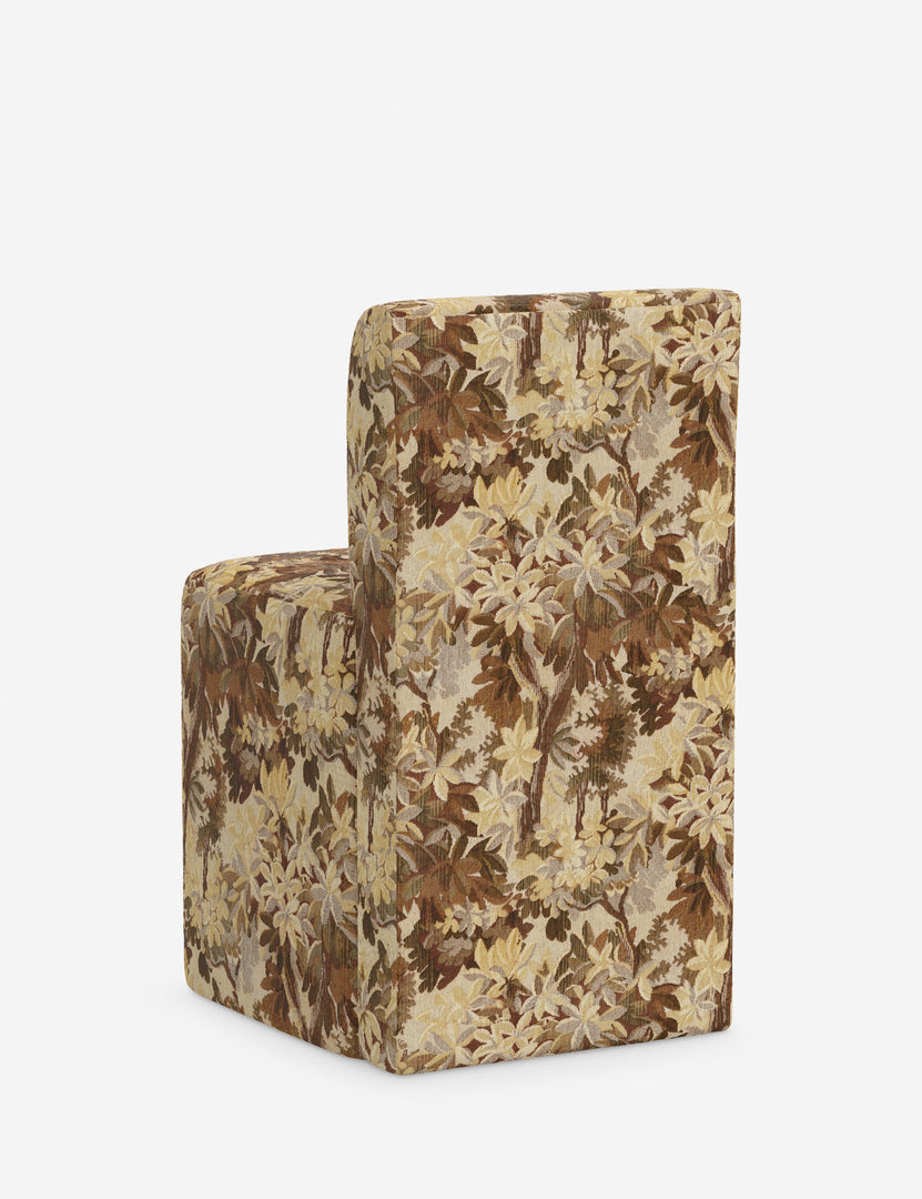 #color::amber-tapestry