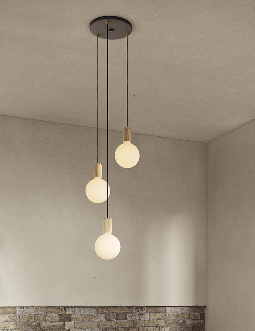 #color::oak #size::10-dia