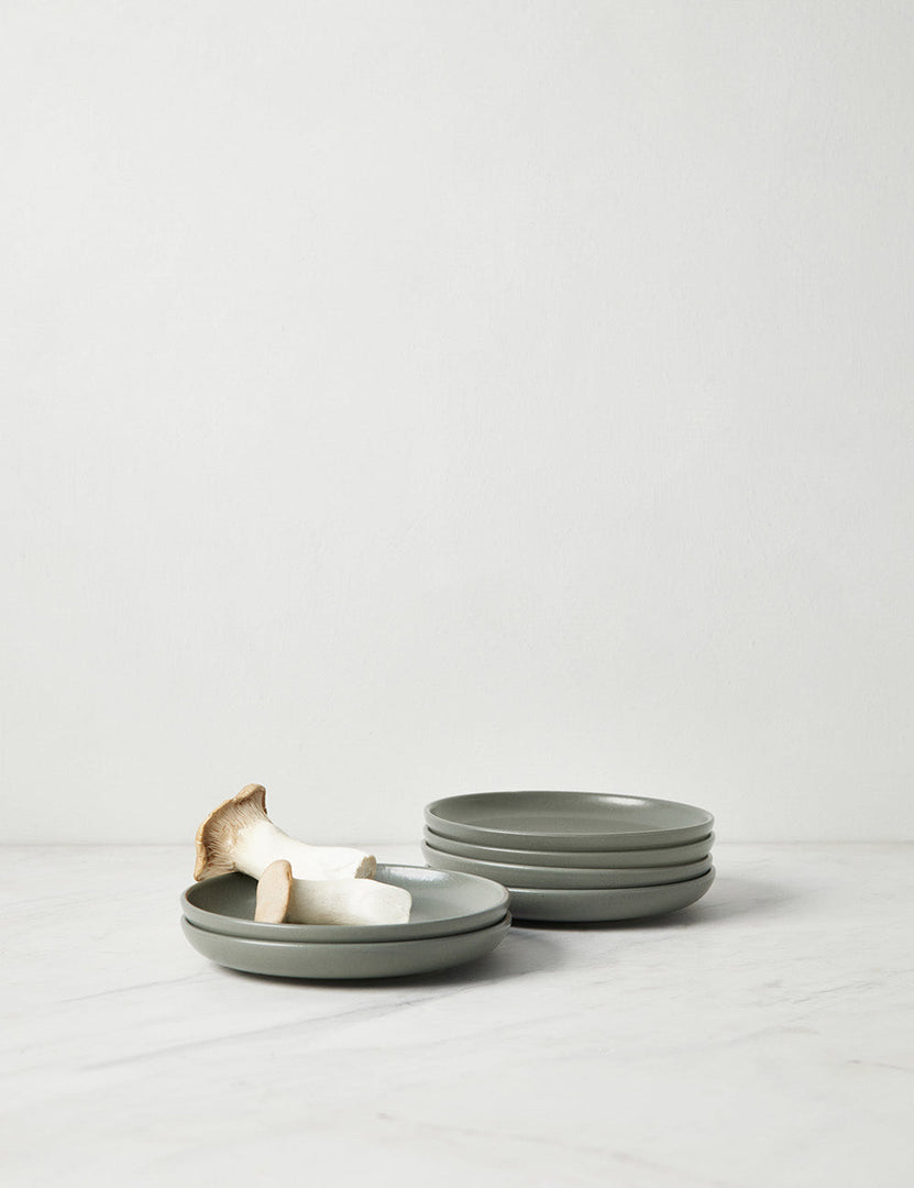 #color::artichoke #style::bread-plates--set-of-6