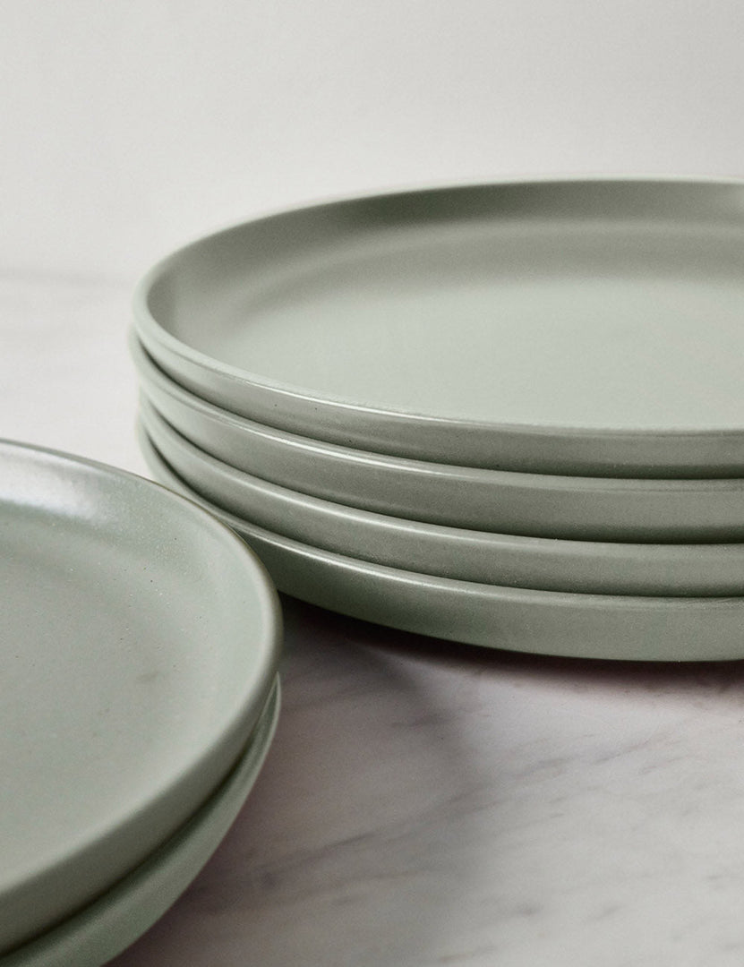 #color::artichoke #style::dinner-plates--set-of-6