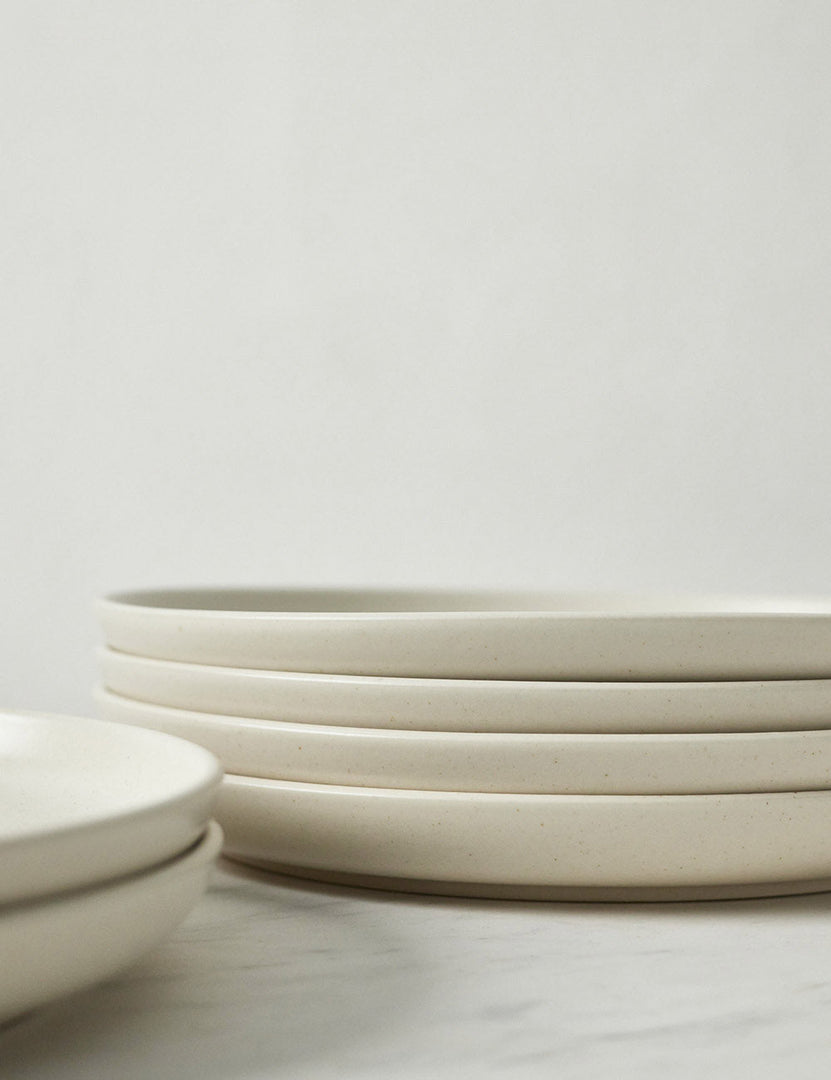 #color::vanilla #style::dinner-plates--set-of-6