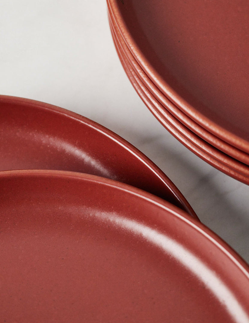 #color::cayenne #style::salad-plates--set-of-6