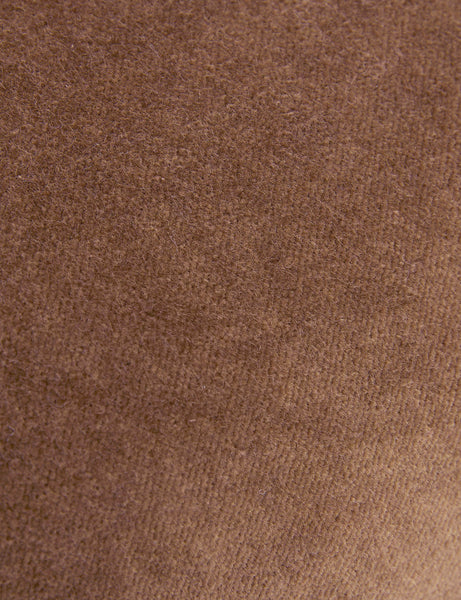 #color:dusty-pink #style::lumbar #style::square #fill type::with-feather-down-insert  #fill type::pillow-cover-only 