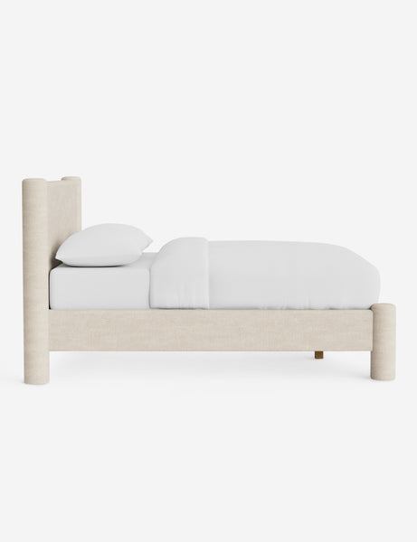 #color::natural-linen #size::full
