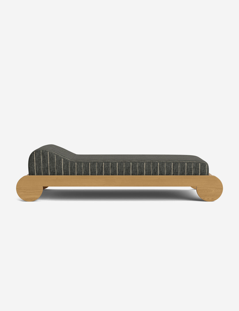 #color::peppercorn-stripe