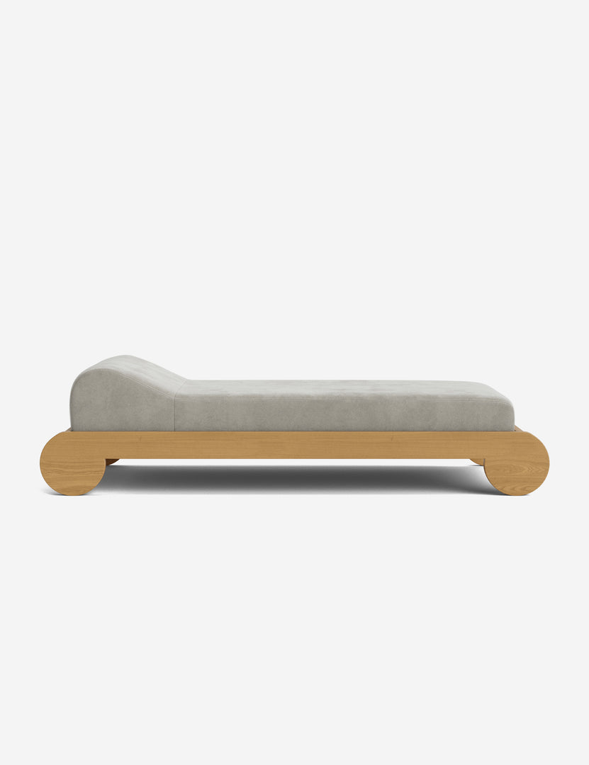 #color::platinum-vintage-velvet
