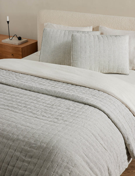 #color::black-and-ivory #size::full-queen #size::king-cal-king | Lammin striped quilted linen coverlet in black and ivory stripe