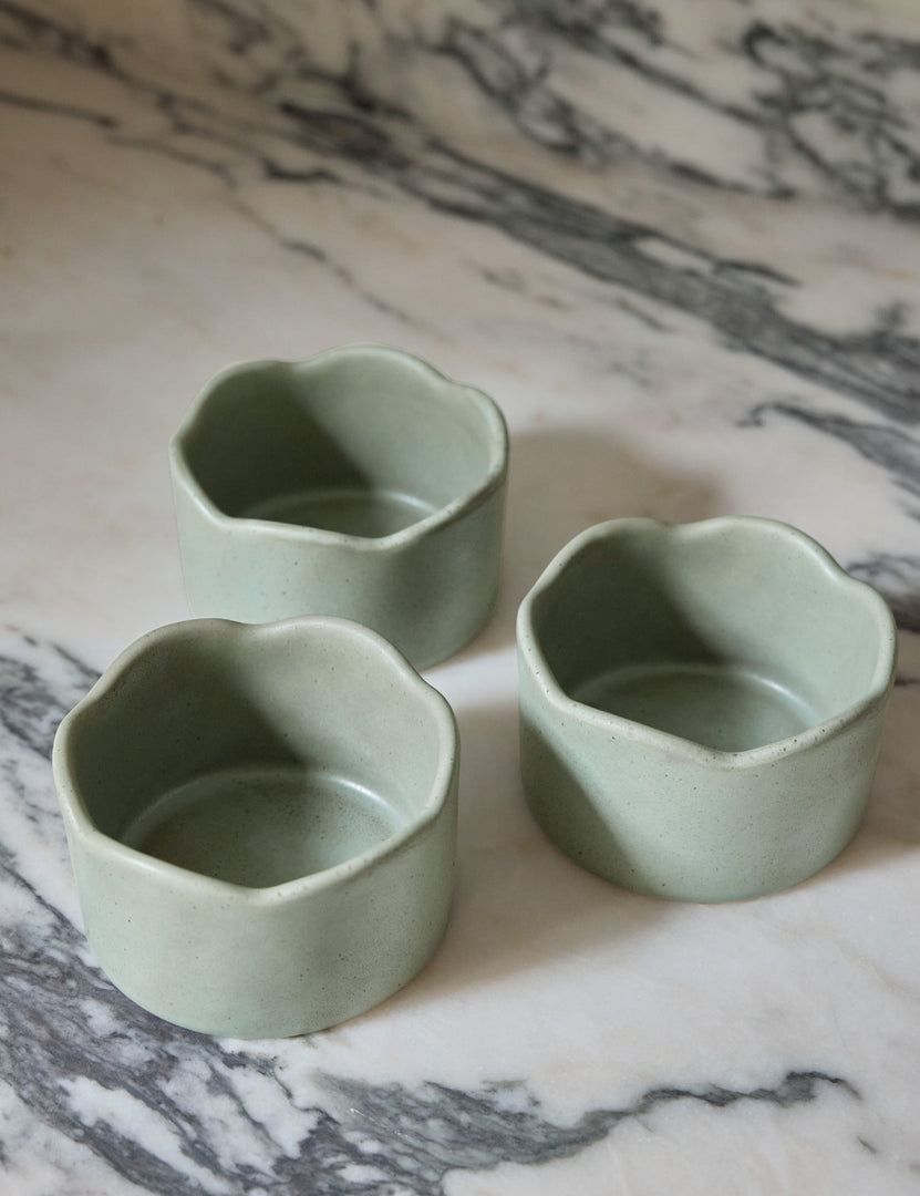 #color::speckled-sage