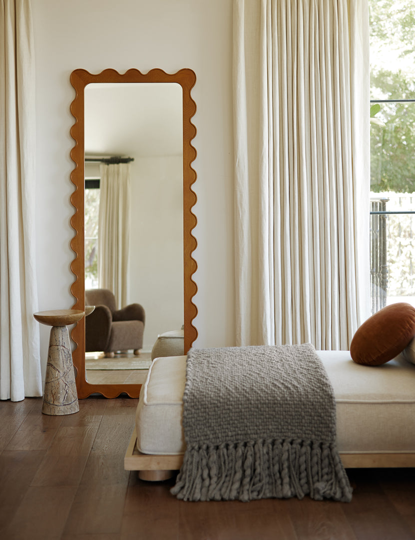 #color::honey-oak