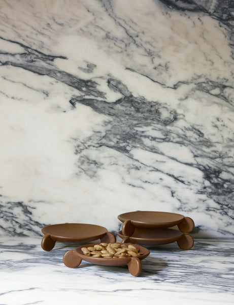 #color::toffee #style::appetizer-plates--set-of-4