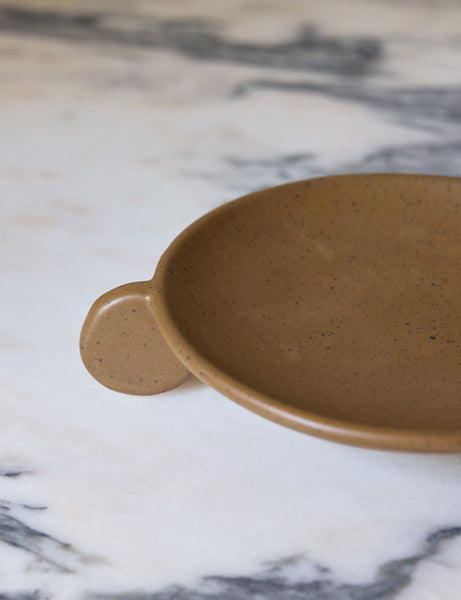#color::toffee #style::appetizer-plates--set-of-4