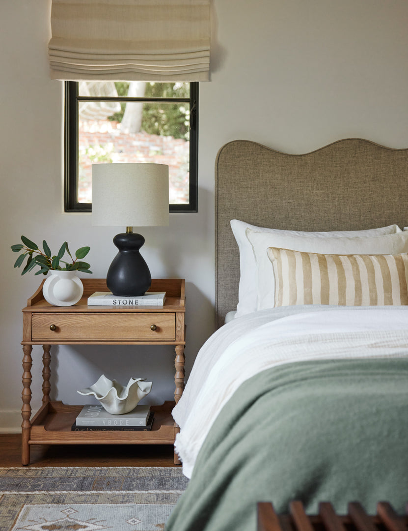 #color::natural-and-ivory #style::lumbar #fill type::with-feather-down-insert  #fill type::pillow-cover-only