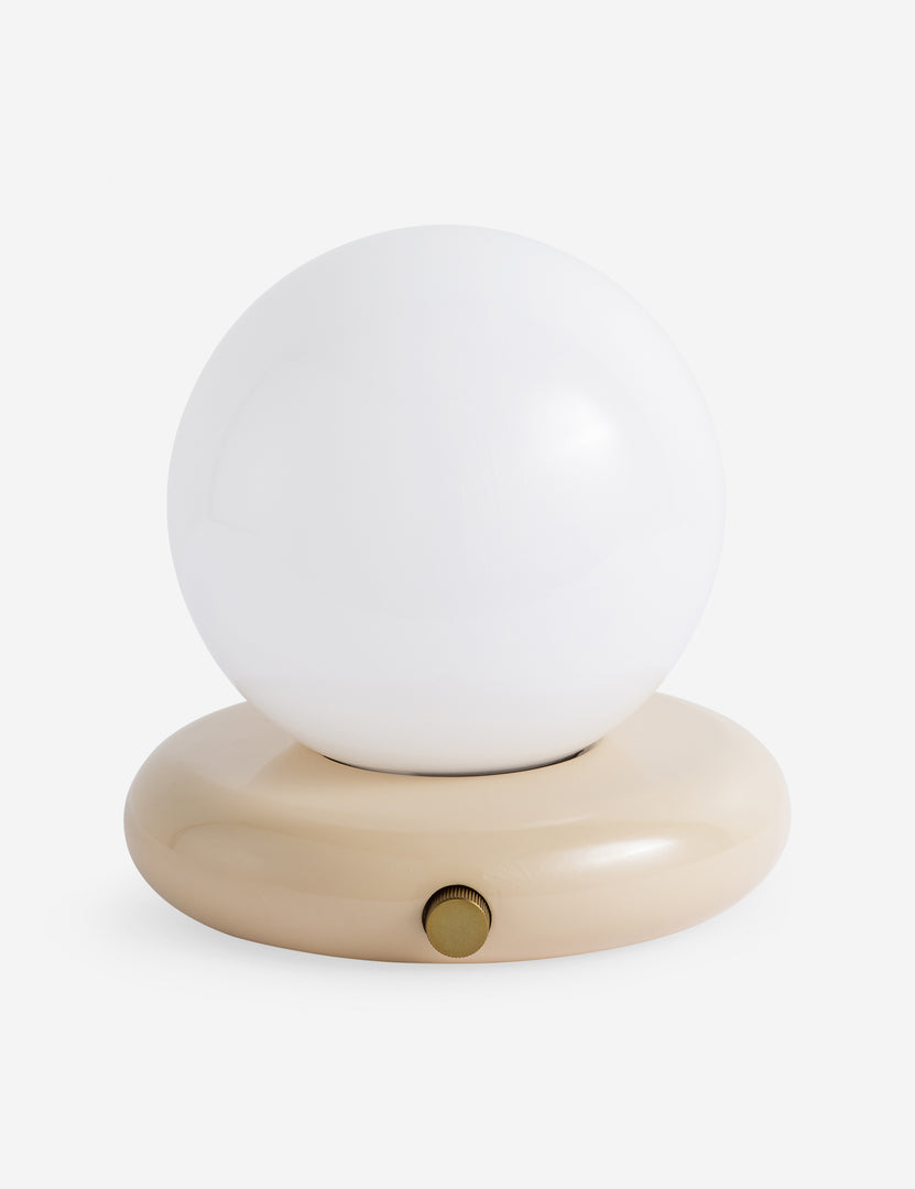 #color::cream