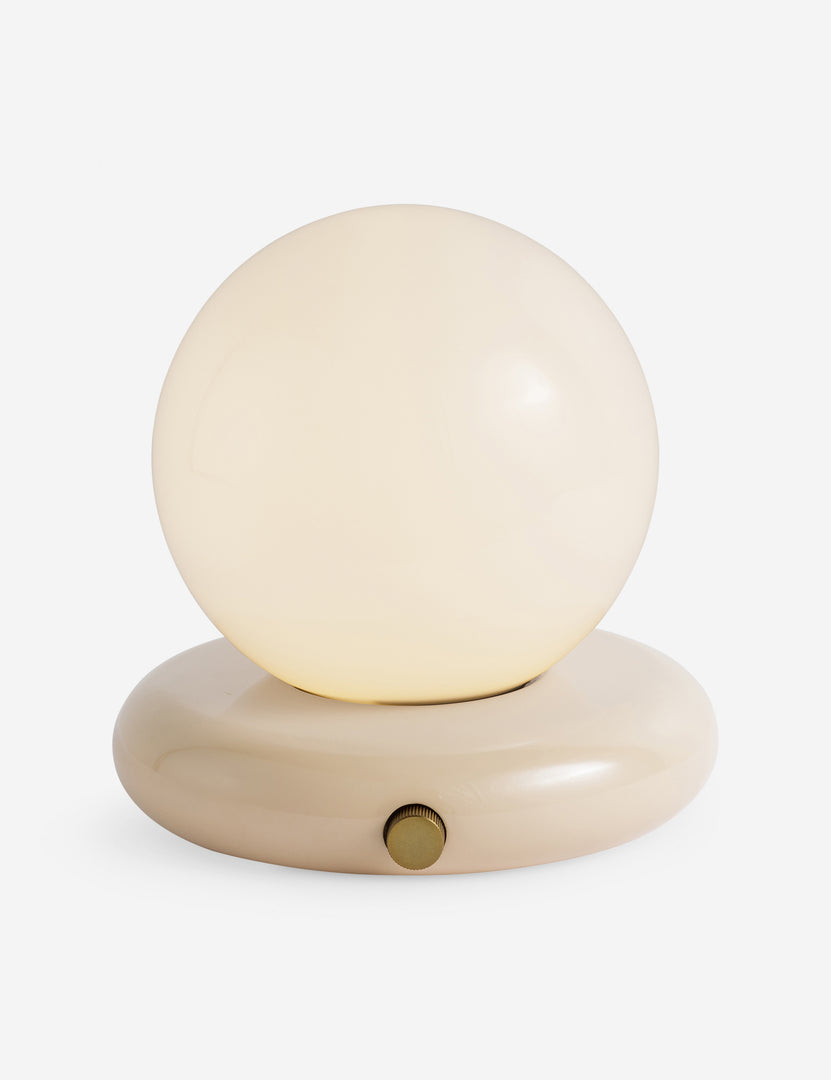 #color::cream