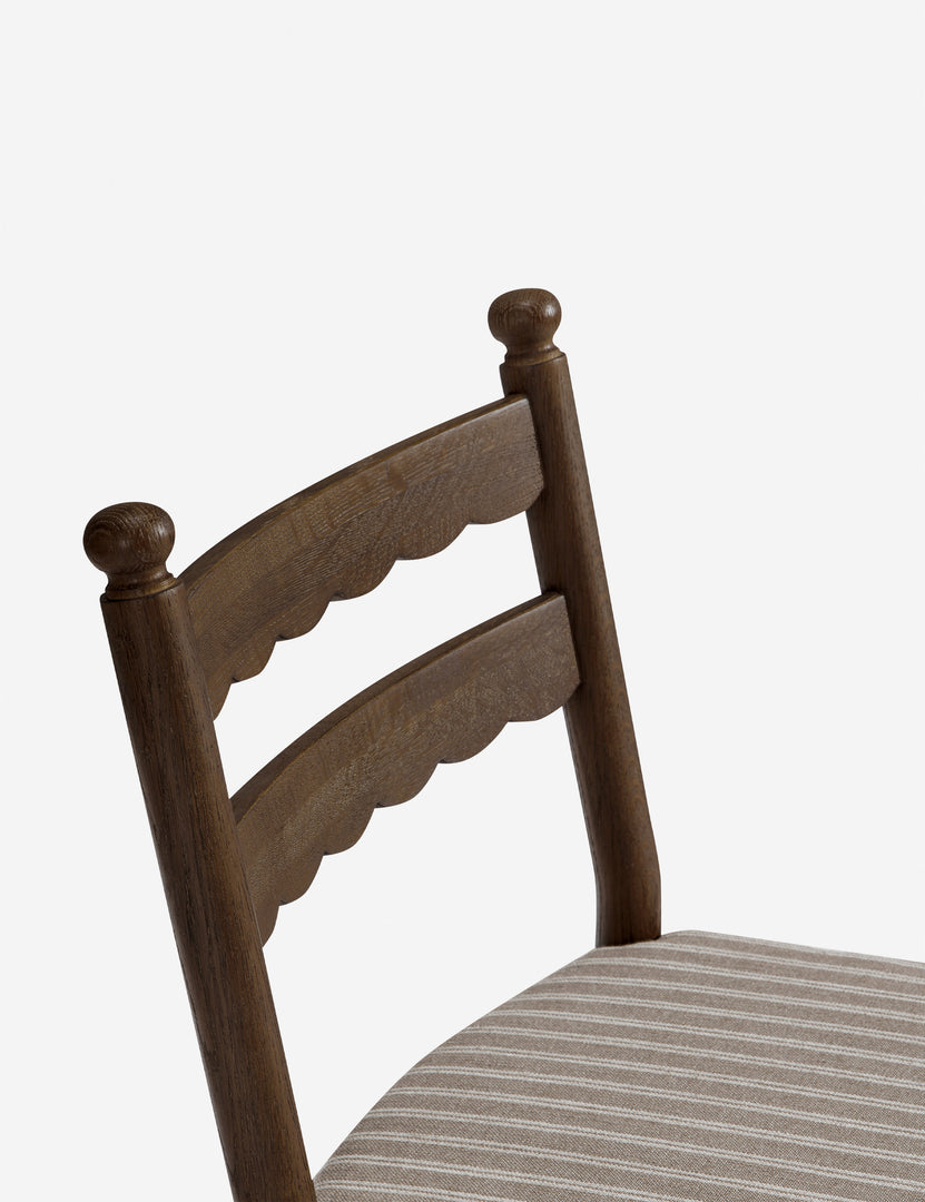 #color::dark-oak