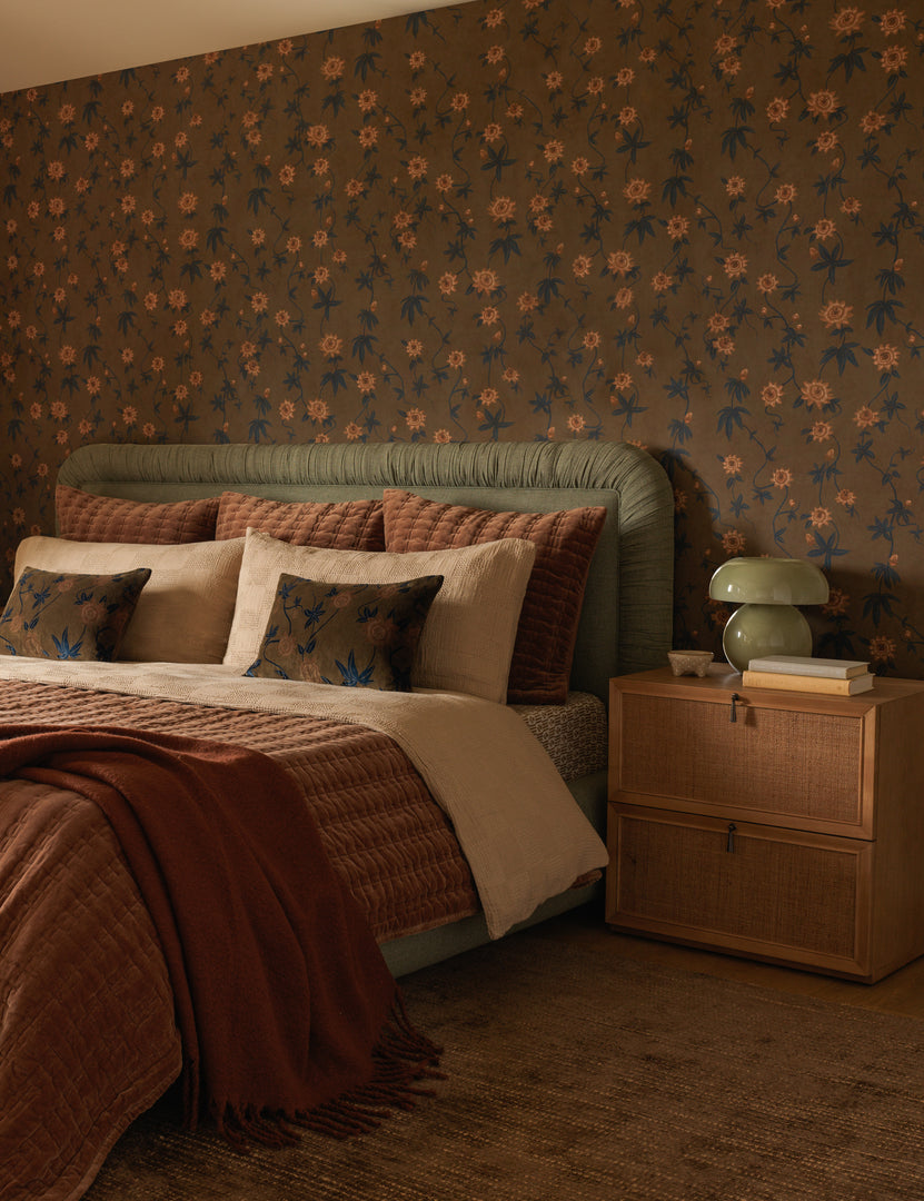 #color::russet