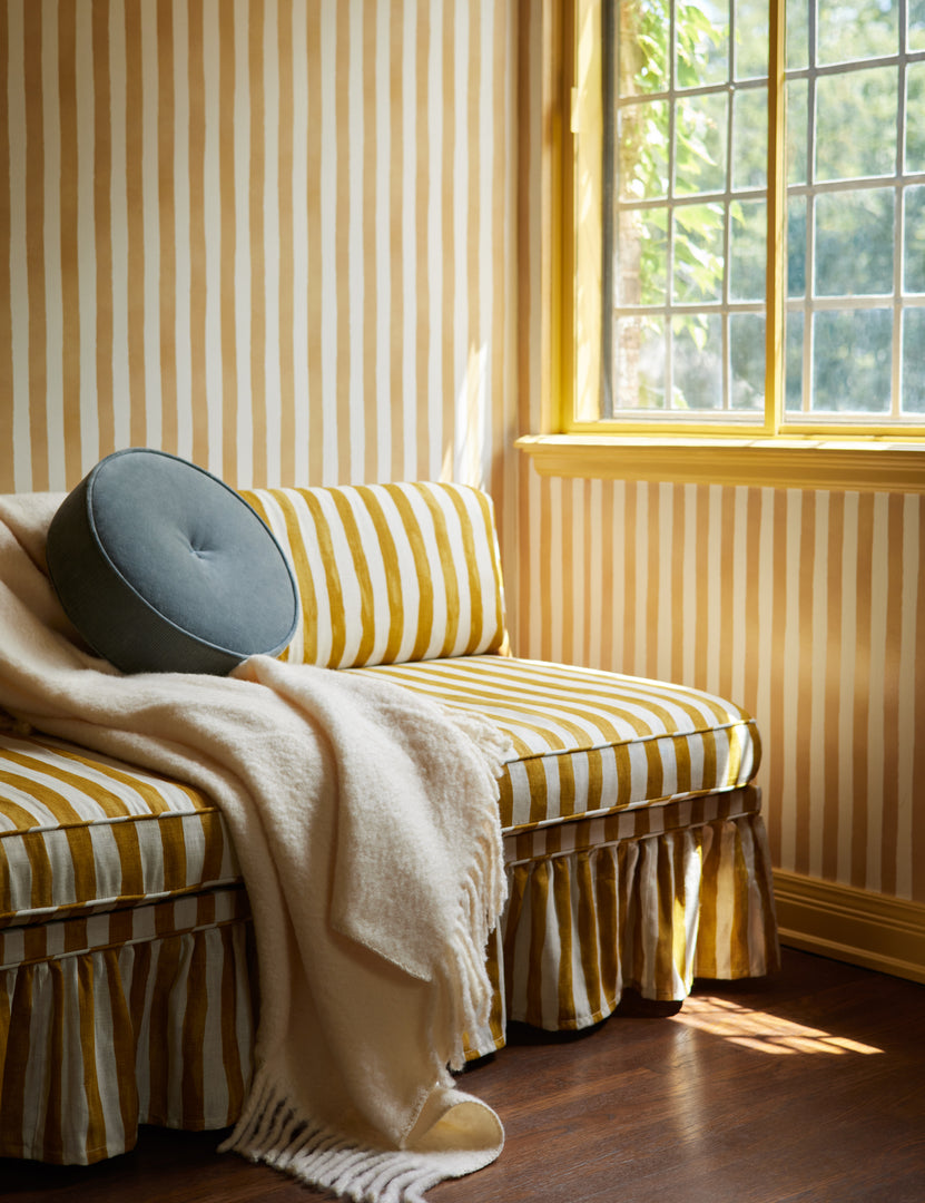 #color::cream