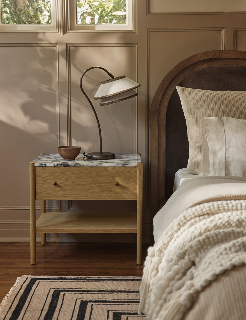 #color::honey-oak