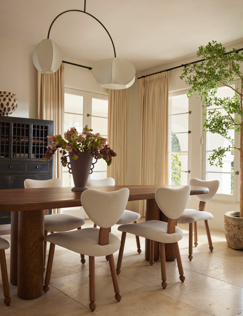 #color::ivory-linen