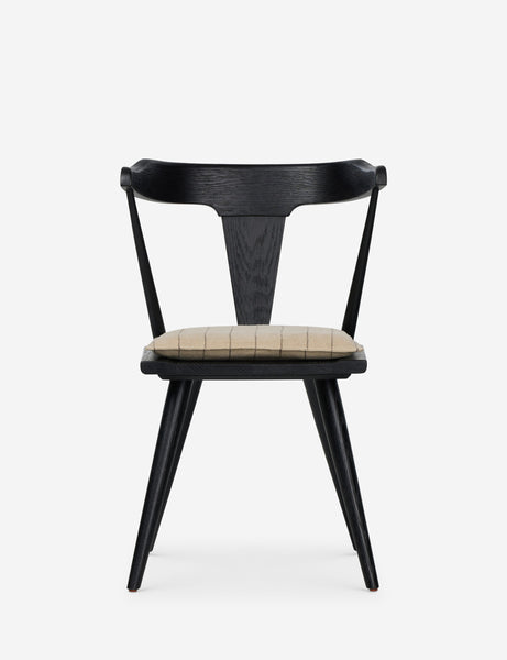 #color::black-and-flint