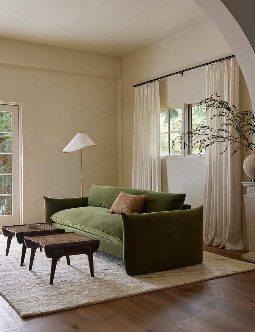 #color::camel #style::lumbar