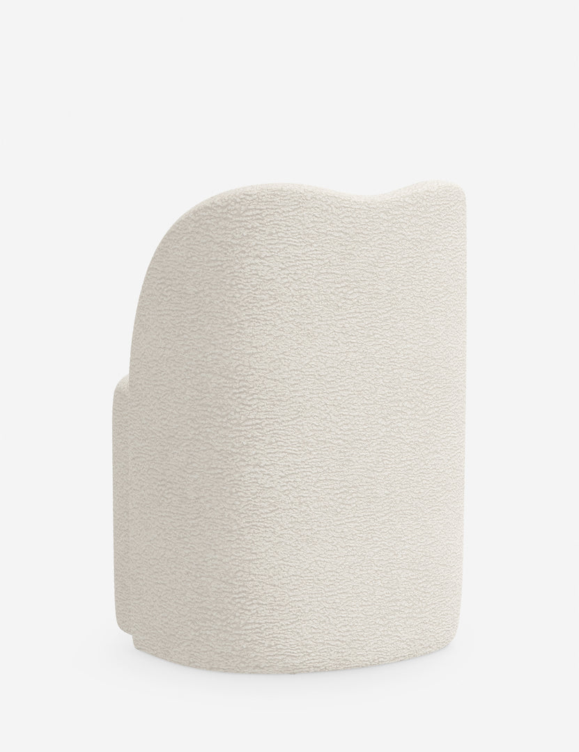 #color::cream-sherpa