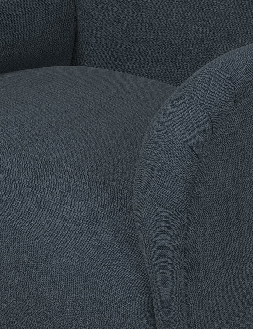 #color::navy-linen