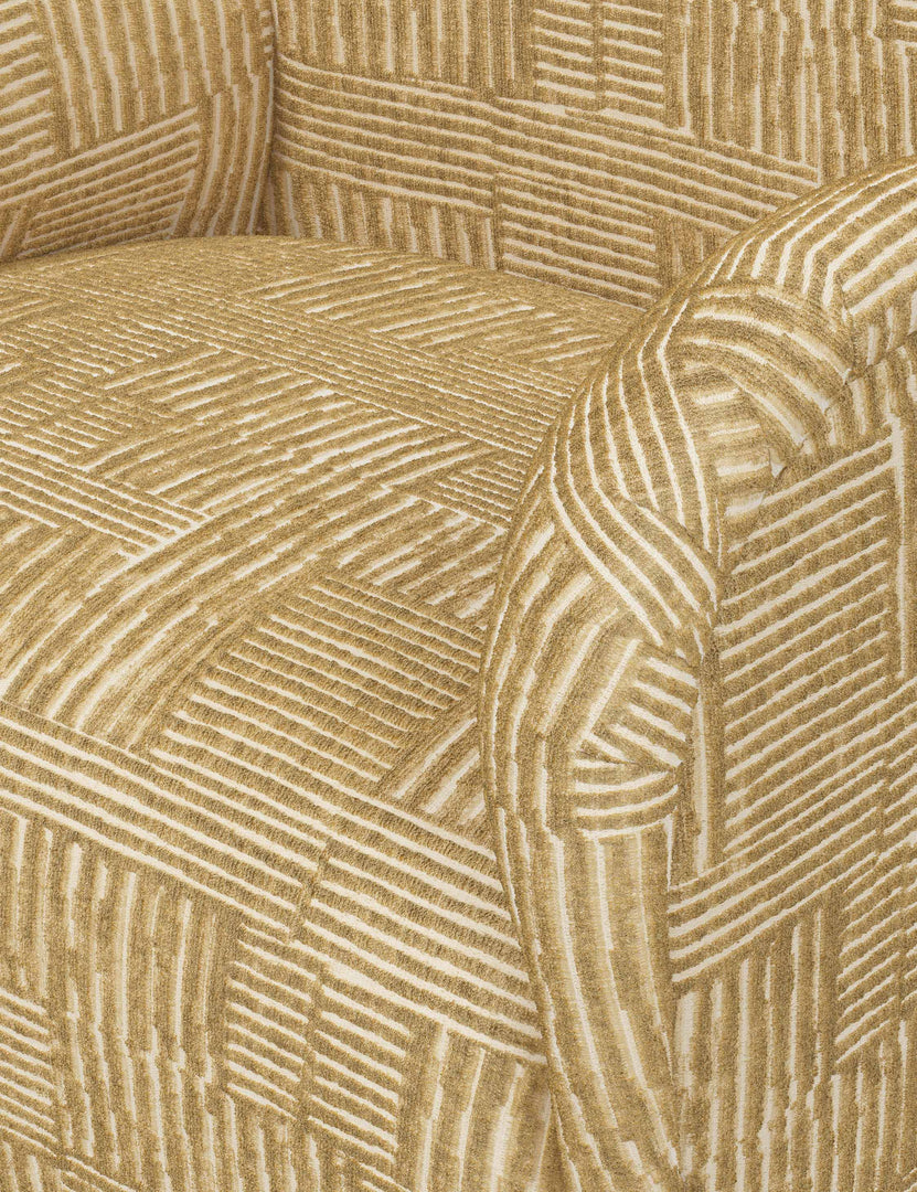 #color::sesame-cut-velvet