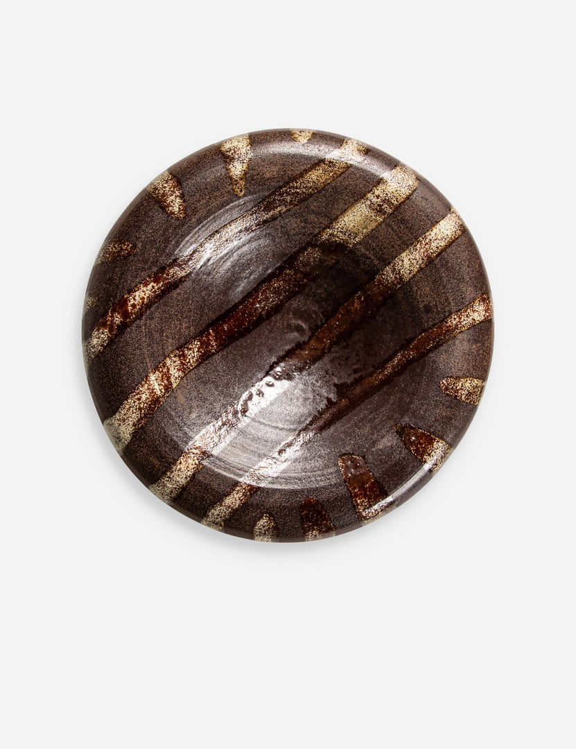 #color::brown-+-cream