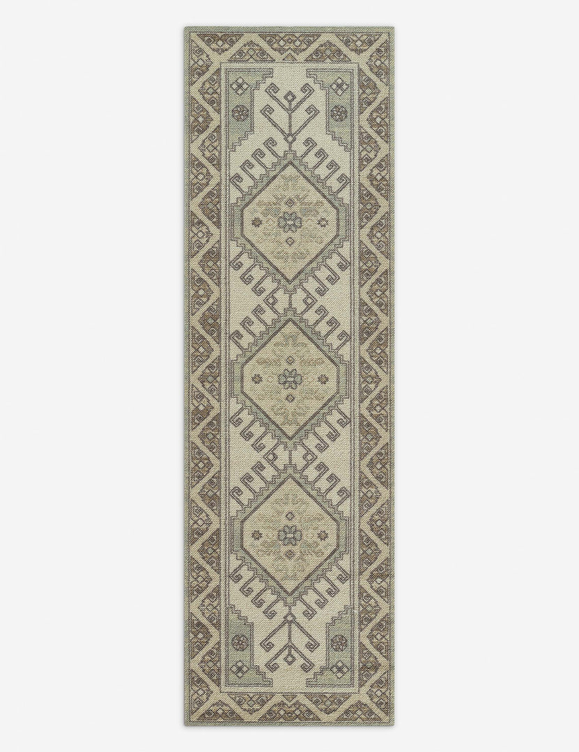 #color::sage #size::2-3--x-7-6--runner