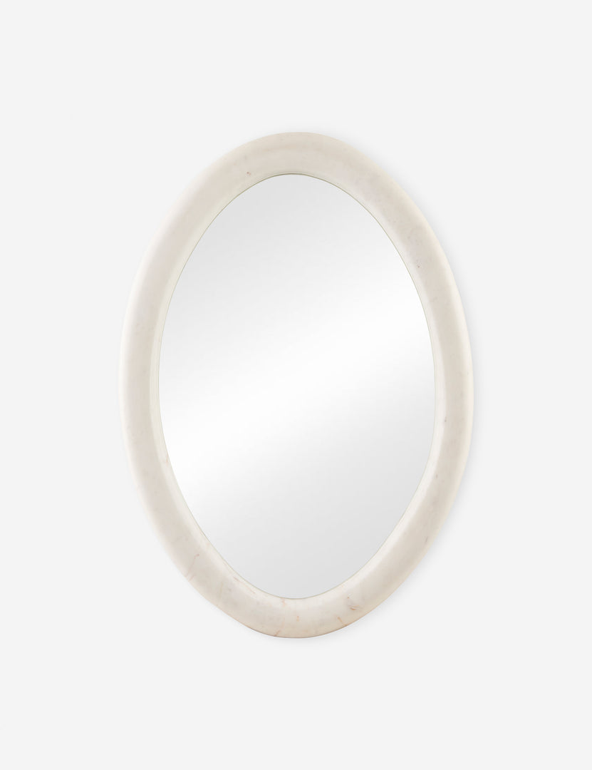 #color::white #size::small