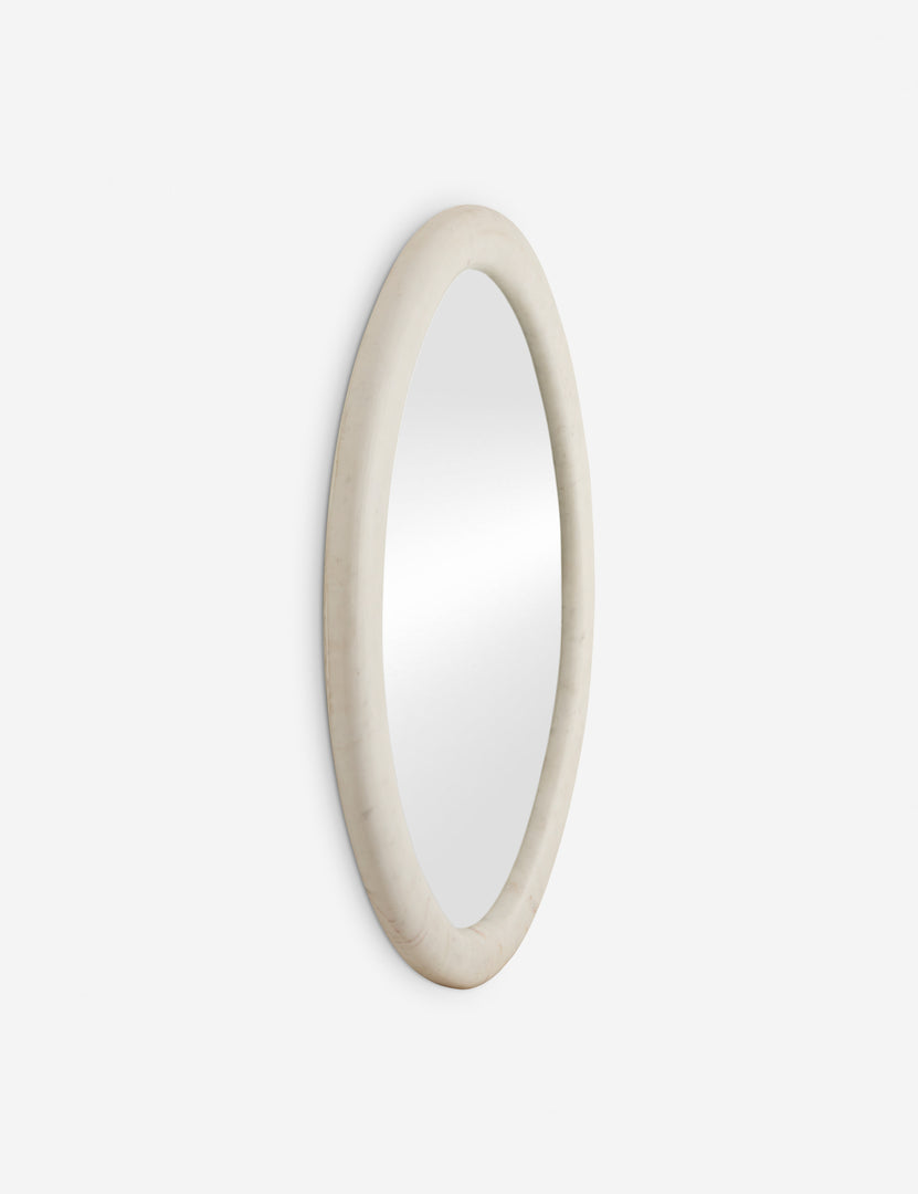 #color::white #size::large #size::small