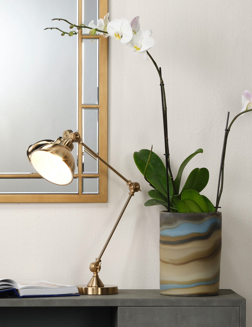 #color::antique-brass