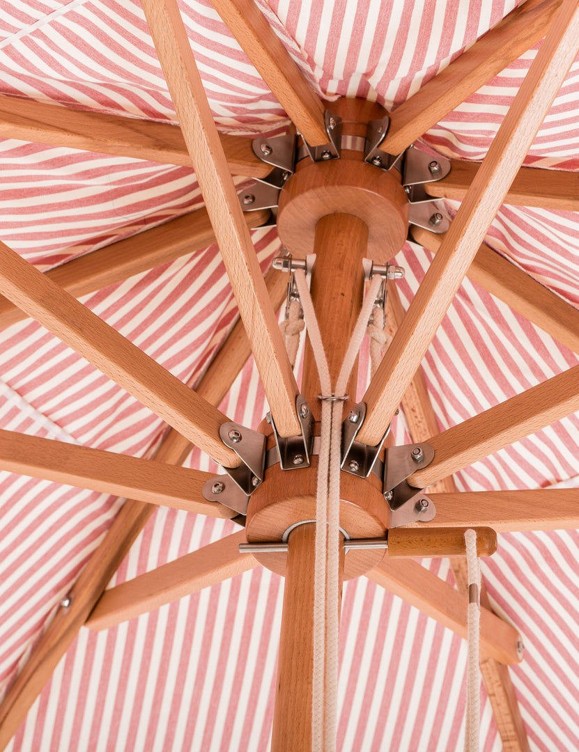 #color::pink-stripe