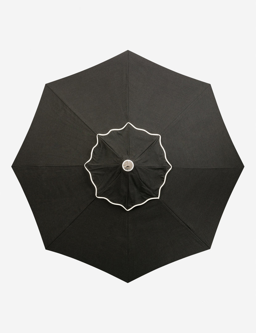 #color::riviera-black