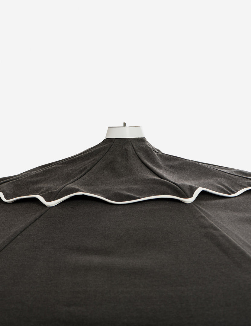 #color::riviera-black