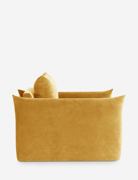 #color::goldenrod-plush-velvet