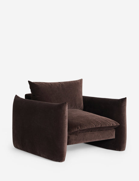 #color::mahogany-classic-velvet