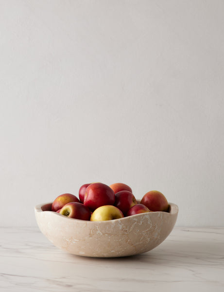 #color::natural #size::large
