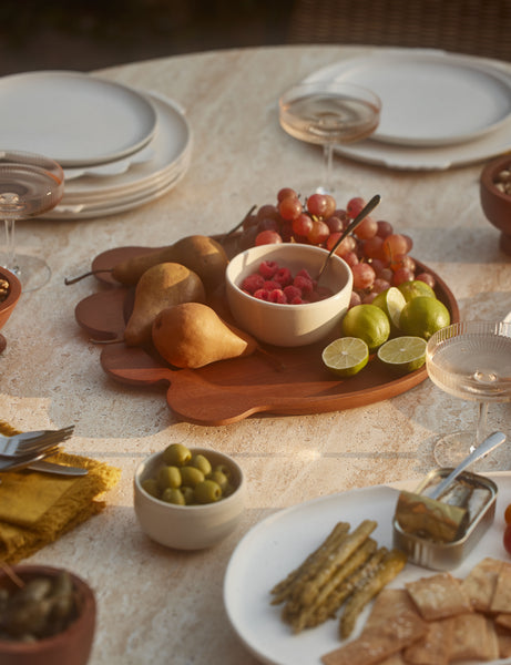 #color::cream #style::salad-plates--set-of-4 #style::dinner-plates--set-of-4