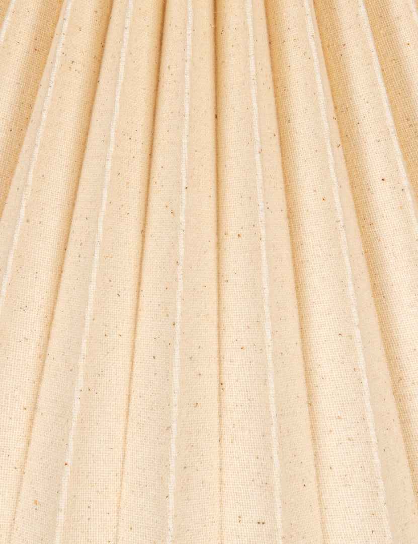 #color::natural-stripe