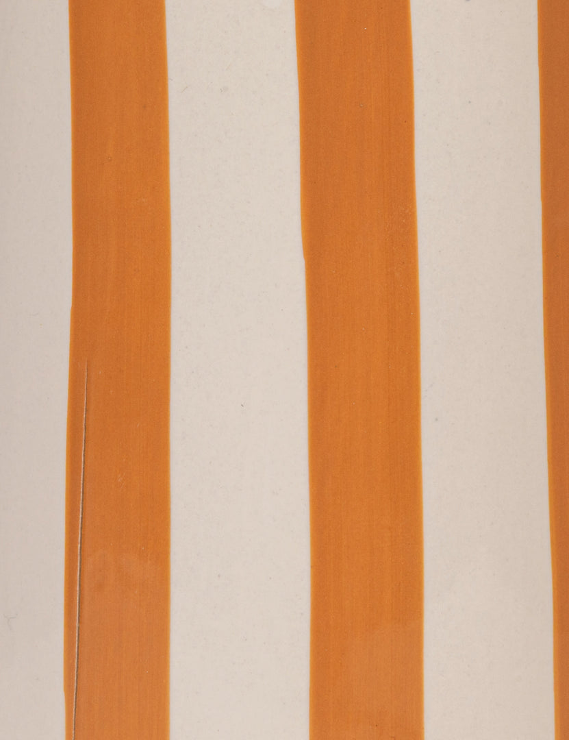 #color::orange-stripe
