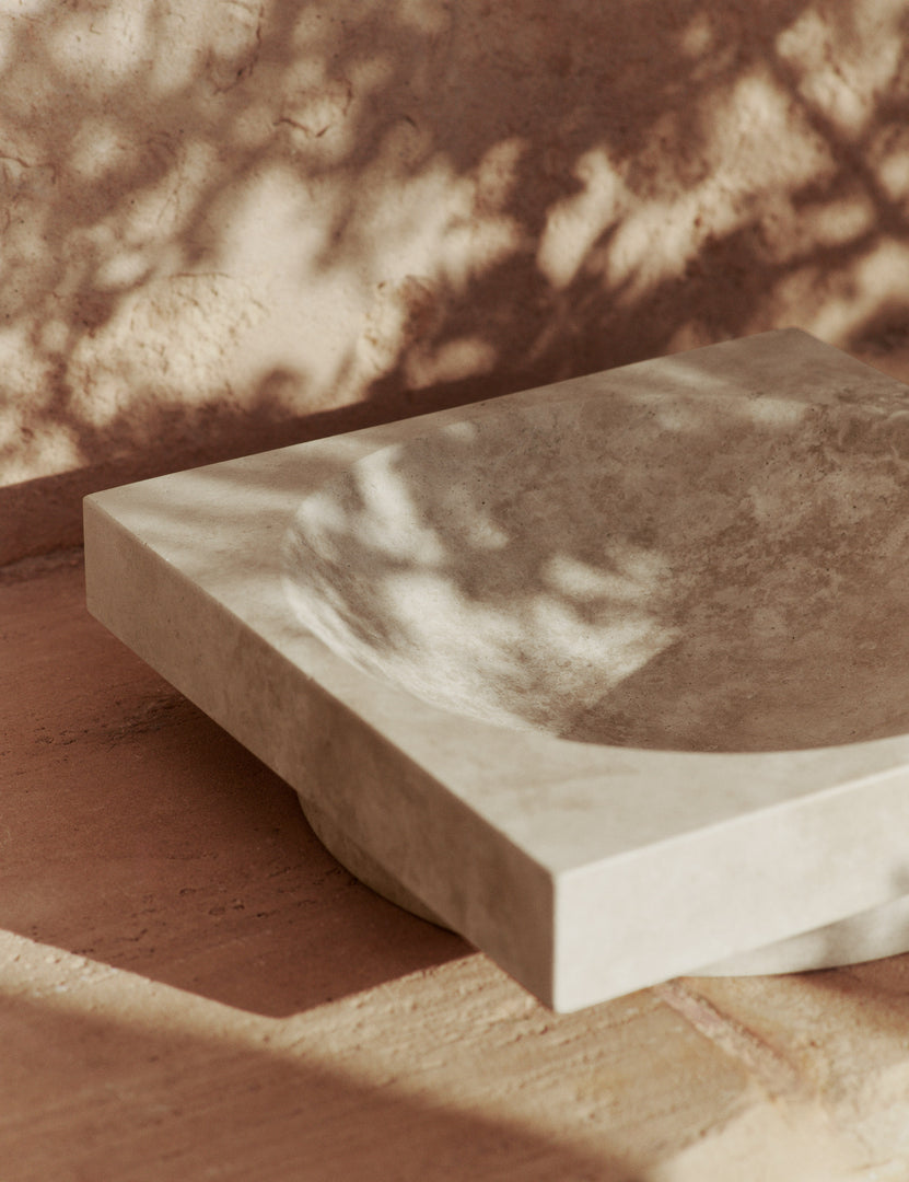 #color::travertine