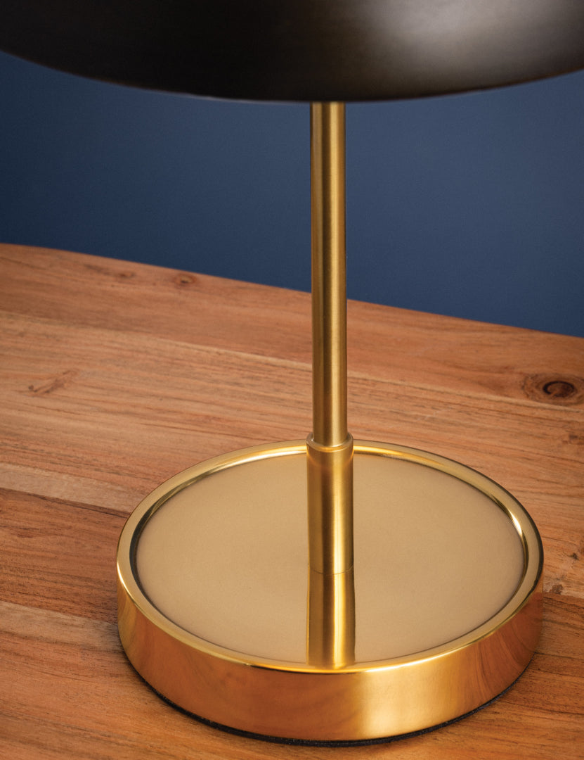 #color::bronze