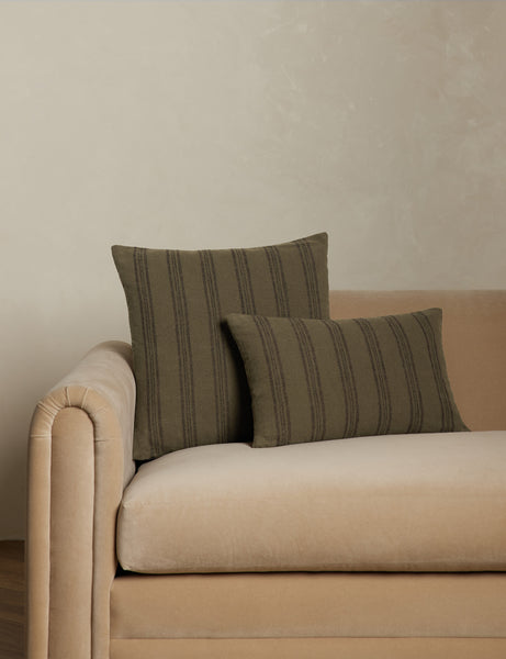 #color::olive #style::square