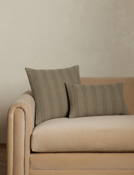 #color::thyme #style::square